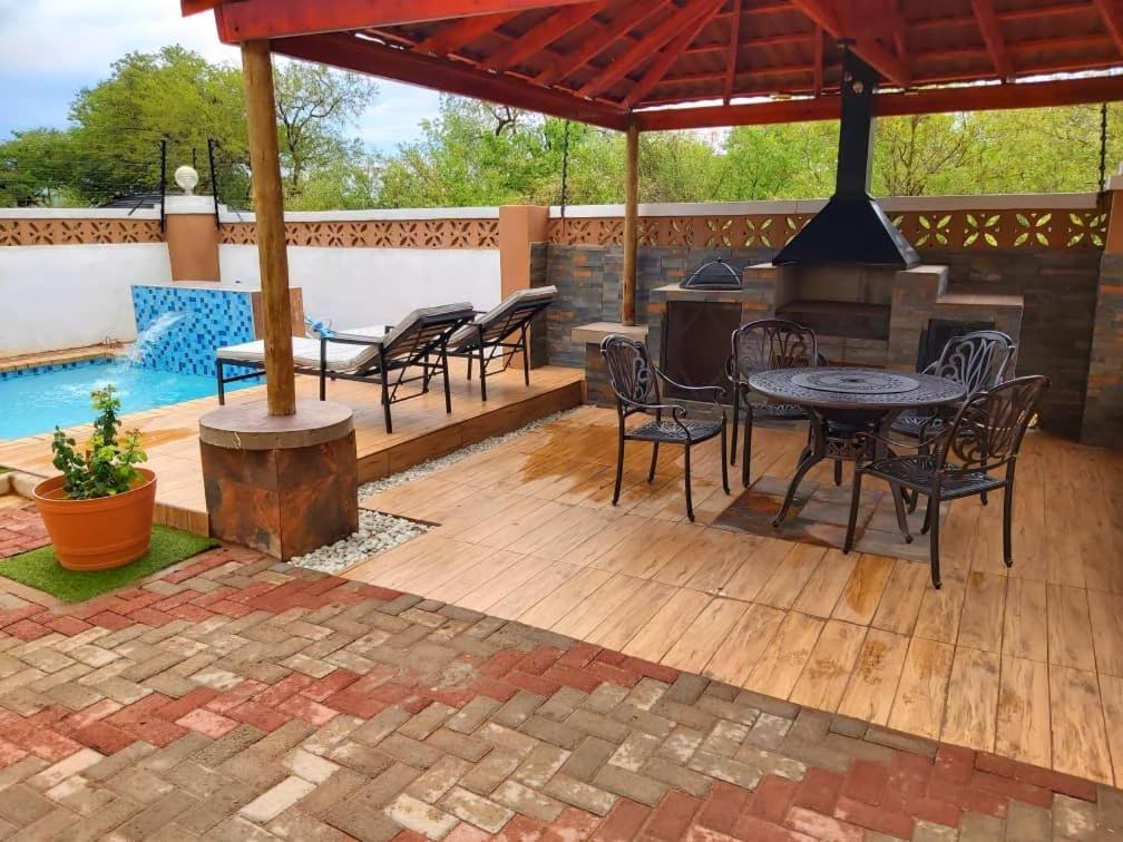 Top Stay Inn Kasane Exterior foto